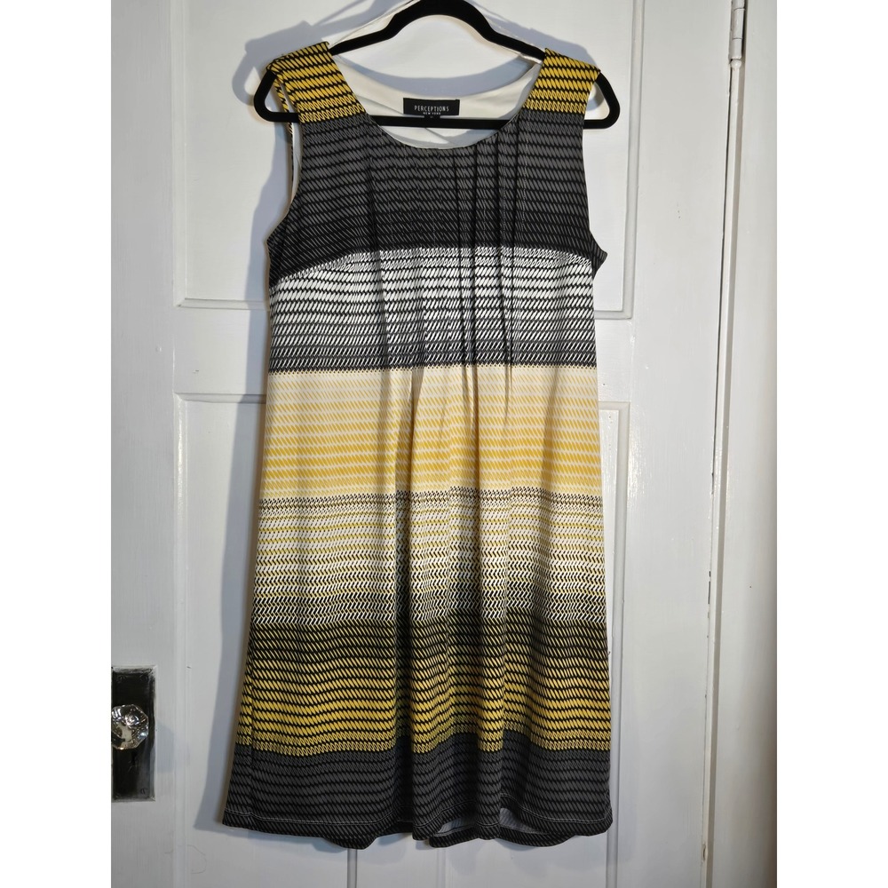 Perceptions New York Yellow Grey Black Striped Pleated Shift Dress Womens XL